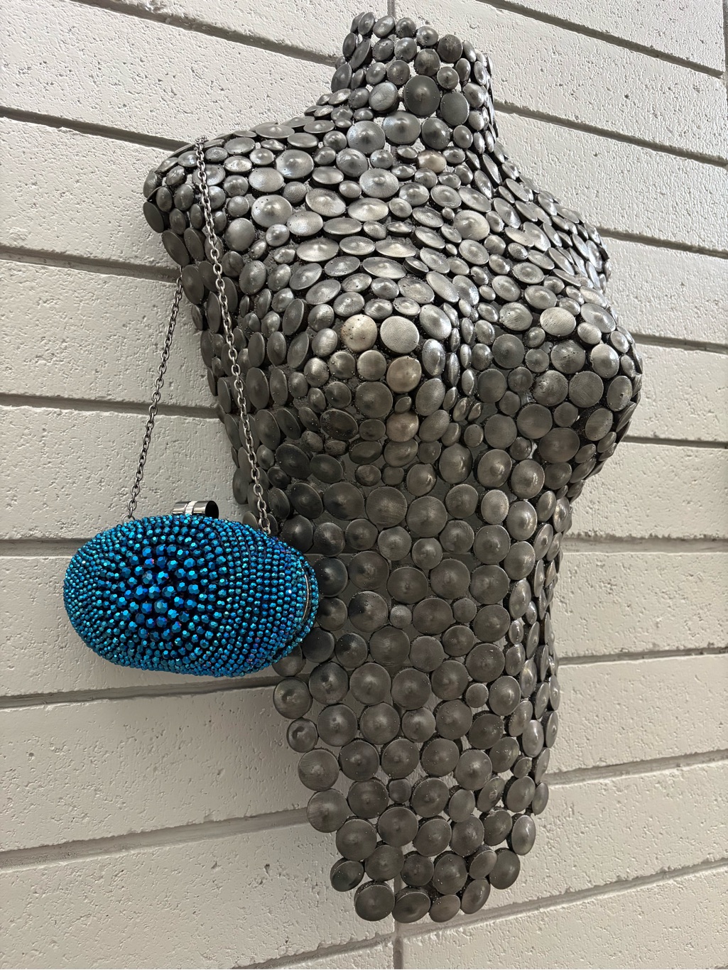 Sondra Roberts Turquoise Beaded Oval Evening Clutch With Chain